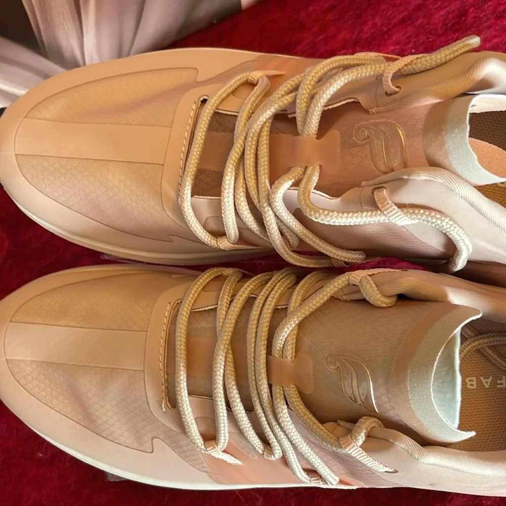 FABLETICS PALM PERFORMANCE ALMOND ROSE GOLD LACE UP CHUNKY SNEAKER SIZE 9